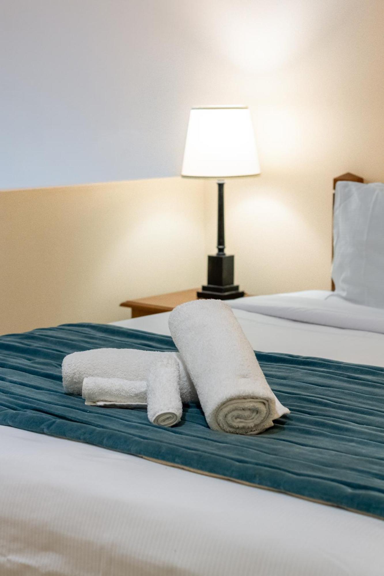Beauty In The Cbd - 1Bed Free Parking Pool Daire Christchurch Dış mekan fotoğraf