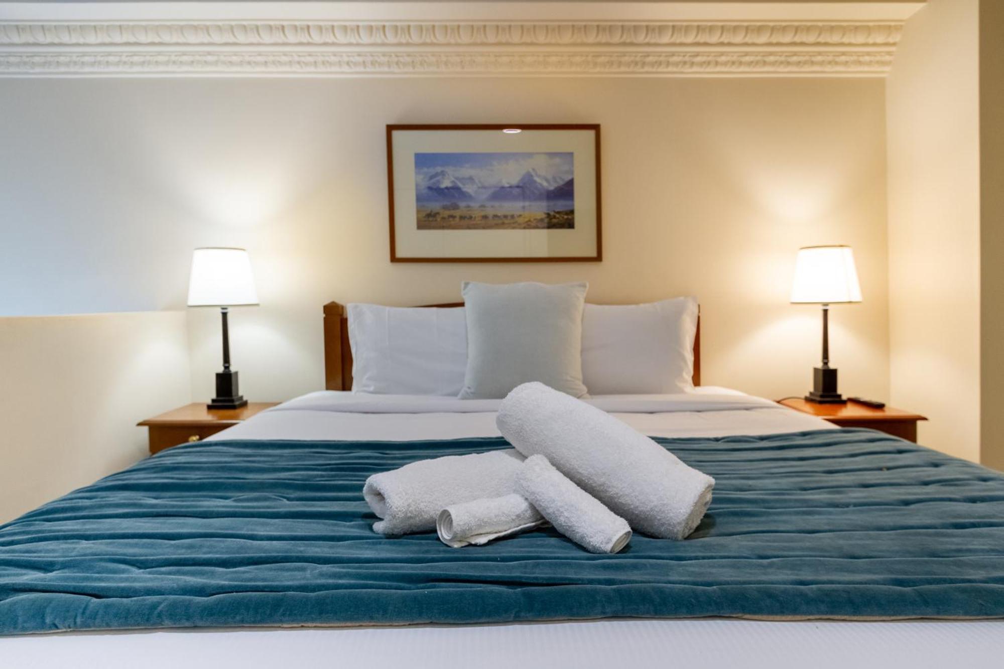 Beauty In The Cbd - 1Bed Free Parking Pool Daire Christchurch Dış mekan fotoğraf